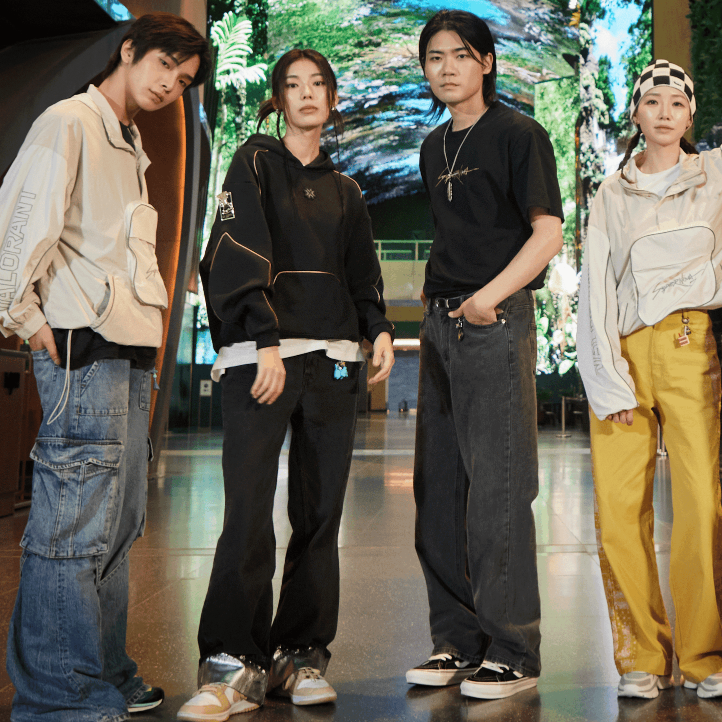 VALORANT Champions 2024 トロフィー ピンバッジ