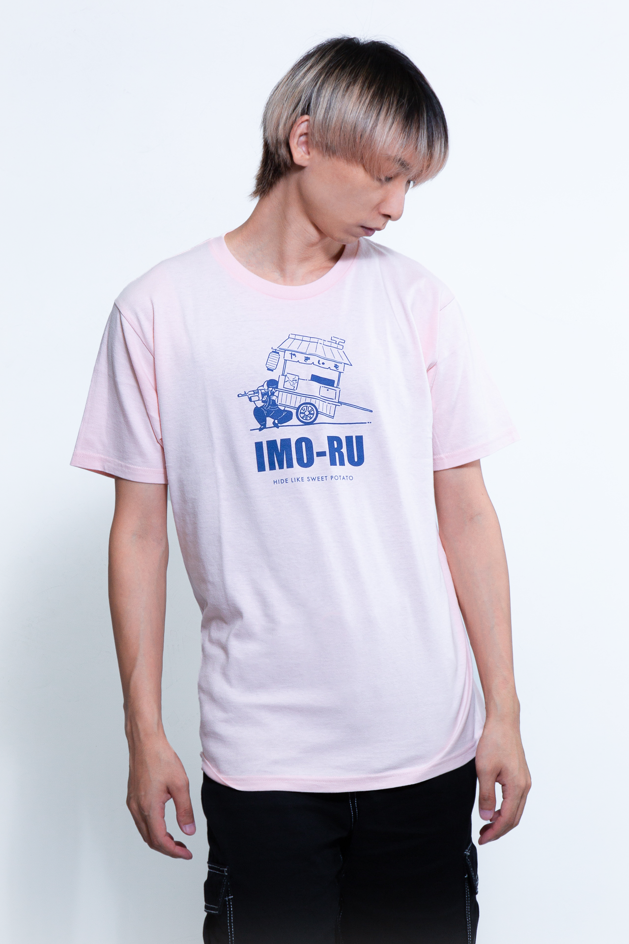 IMORU YAKI IMO T Shirts Light Pink